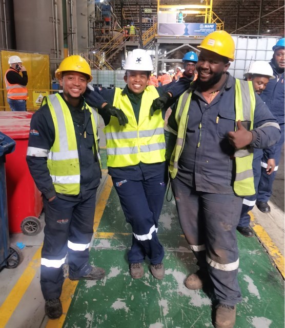 Sizakele project team on site